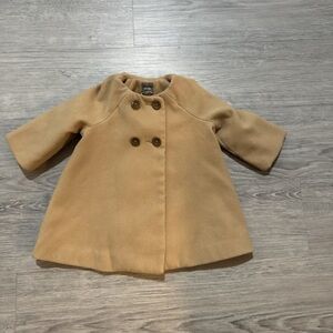 Gap Sz 0-6mths Camel color Double Breasted Coat  Pleat Back with Bow at Neck LN